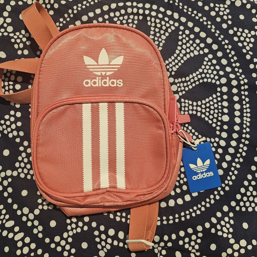 Adidas Originals Women’s Santiago Mini Backpack (Pink) New